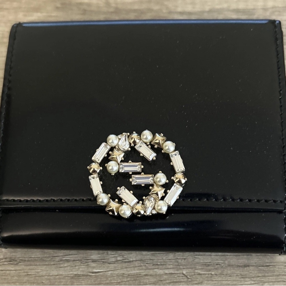 Authentic Gucci Wallet Rhinestone Comes with COA